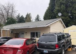 Pre-foreclosure in  NE 113TH AVE Portland, OR 97220