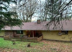 Pre-foreclosure in  GREEN DR Lebanon, OR 97355