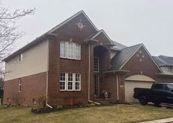 Pre-foreclosure Listing in PEMBROOKE DR SOUTHFIELD, MI 48033