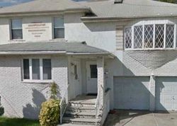 Pre-foreclosure Listing in TAYLOR AVE SOUTH HACKENSACK, NJ 07606