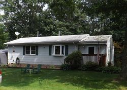 Pre-foreclosure Listing in ASPENWOOD DR HIGHLAND LAKES, NJ 07422