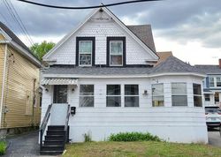 Pre-foreclosure in  JEWETT ST Manchester, NH 03103