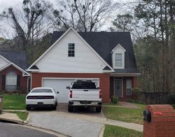 Pre-foreclosure in  CROWN POINTE DR Mobile, AL 36695