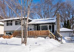 Pre-foreclosure in  QUEBEC AVE N Minneapolis, MN 55427