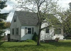 Pre-foreclosure in  TOLLAND AVE Holt, MI 48842