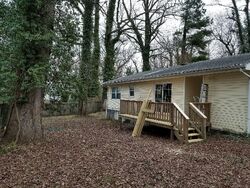 Pre-foreclosure in  AVENUE A Saint Leonard, MD 20685