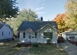 Pre-foreclosure in  CENTRAL DR Decatur, IL 62526