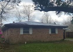 Pre-foreclosure in  S JUNE DR Lafayette, LA 70501