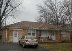 Pre-foreclosure in  DIXIE HWY Louisville, KY 40272