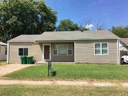 Pre-foreclosure Listing in W 1ST ST VALLEY CENTER, KS 67147