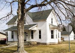 Pre-foreclosure Listing in HARRISON ST HOPE, IN 47246