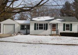 Pre-foreclosure in  N HANNAH AVE Mount Morris, IL 61054