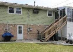 Pre-foreclosure in  CENTRAL PARK AVE Midlothian, IL 60445