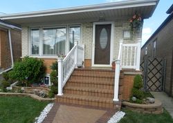 Pre-foreclosure in  S PARKSIDE AVE Chicago, IL 60638