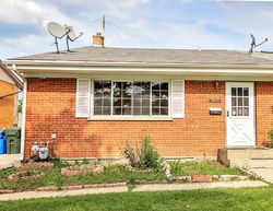 Pre-foreclosure in  DEE RD Des Plaines, IL 60016