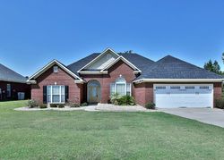 Pre-foreclosure in  SHADOW WOOD LN Smiths Station, AL 36877