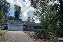  Red Oak Dr, Tuscaloosa AL