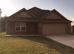 Pre-foreclosure in  GAMBEL LN Elk City, OK 73644