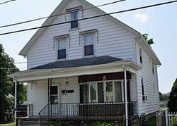 Pre-foreclosure in  WILLIAMS ST Woonsocket, RI 02895
