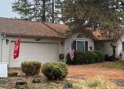 Pre-foreclosure in  FAWN CIR Shady Cove, OR 97539