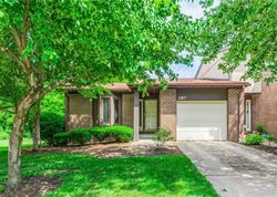 Pre-foreclosure Listing in STONE ARCH DR AKRON, OH 44307