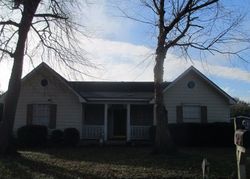 Pre-foreclosure in  DEVINE ST Memphis, TN 38133