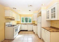 Pre-foreclosure in  BARNES LN Chappaqua, NY 10514