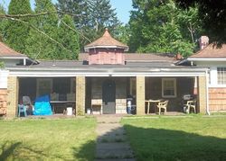 Pre-foreclosure in  CORICE ST Akron, OH 44306