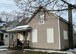 Pre-foreclosure in  ALPINE AVE NW Grand Rapids, MI 49504