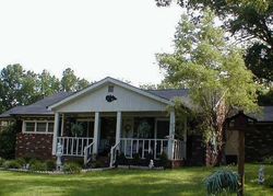 Pre-foreclosure in  W HENRY ST Belmont, NC 28012