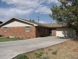 Pre-foreclosure in  ENLOE DR Clovis, NM 88101