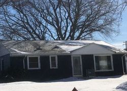 Pre-foreclosure in  LOUISIANA AVE N Minneapolis, MN 55428