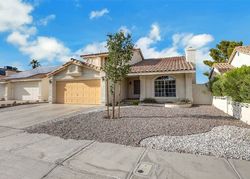 Pre-foreclosure in  RIM FIRE CIR Henderson, NV 89014