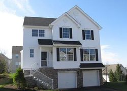 Pre-foreclosure in  WINDING HILL DR Hackettstown, NJ 07840