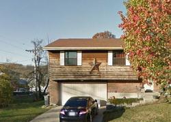 Pre-foreclosure in  E LINDSEY AVE Miamisburg, OH 45342