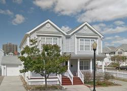 Pre-foreclosure in  GRAMMERCY PL Atlantic City, NJ 08401