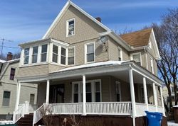 Pre-foreclosure in  BEACON ST Hamden, CT 06514