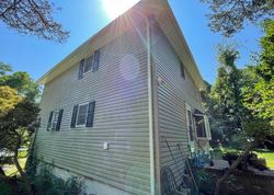 Pre-foreclosure in  HEYERS MILL RD Colts Neck, NJ 07722