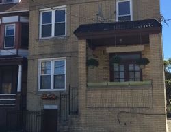 Pre-foreclosure in  OAKLAND AVE Jersey City, NJ 07306