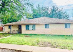 Pre-foreclosure in  FULKERSON DR Roswell, NM 88203