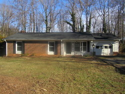 Pre-foreclosure in  ARROWHEAD DR Lexington, NC 27295