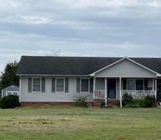 Pre-foreclosure in  MCBANE MILL RD Graham, NC 27253