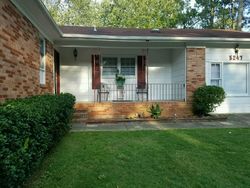 Pre-foreclosure in  COVENWOOD DR Fayetteville, NC 28303