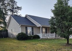 Pre-foreclosure in  SPRING CRESS DR Hope Mills, NC 28348