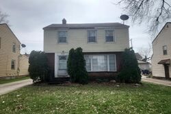 Pre-foreclosure in  TALFORD AVE Cleveland, OH 44128
