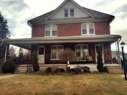 Pre-foreclosure in  PARKWOOD ST Williamsport, PA 17701