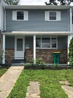 Pre-foreclosure in  EISENHOWER CT Reading, PA 19609