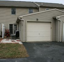 Pre-foreclosure Listing in STONECREST CT STEVENS, PA 17578
