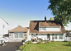 Pre-foreclosure in  WILDFLOWER RD Levittown, PA 19057
