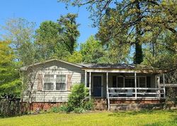 Pre-foreclosure in  WAVERLY DR Little Rock, AR 72207